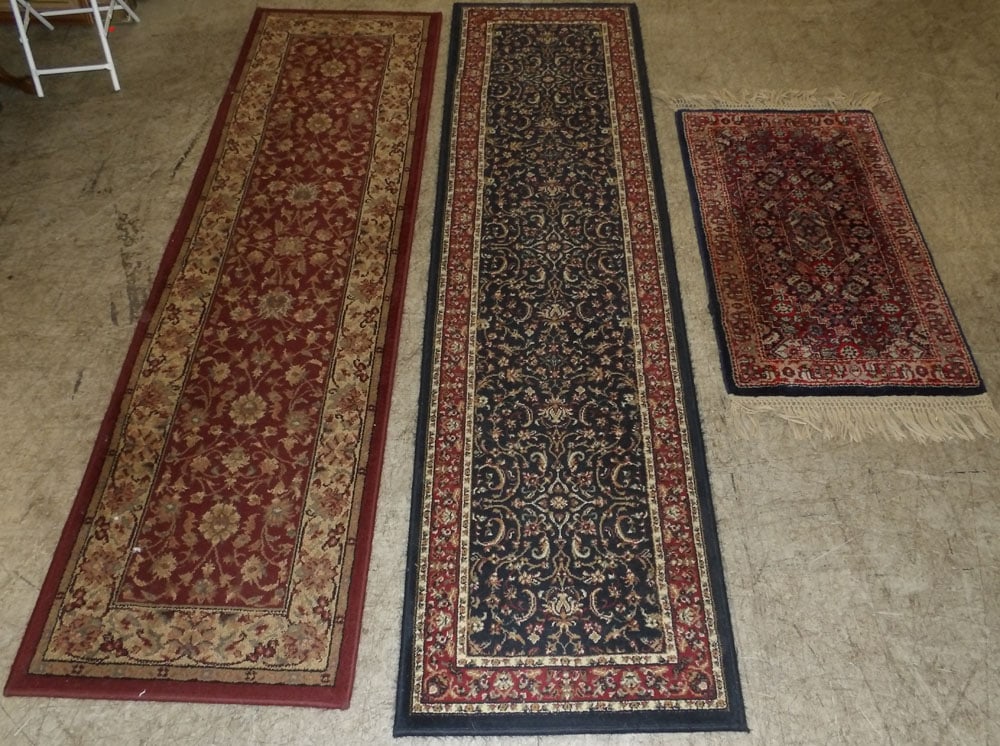 7' 8" x 2' 2", 8' x 2' 2", & 4' 5" x 2' 1" Machine Made Rugs (1 of 8)