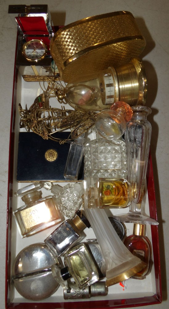 Lot of Vintage Perfume Bottles: Lot of Vintage Perfume Bottles. ALL DESCRIPTIONS AND ANY CONDITION STATEMENT GIVEN BY LANGSTON AUCTION GALLERY ARE STRICTLY OPINIONS AND LANGSTON'S SHALL HAVE NO RESPONSIBILITY FOR ERRORS OR OMISSIONS