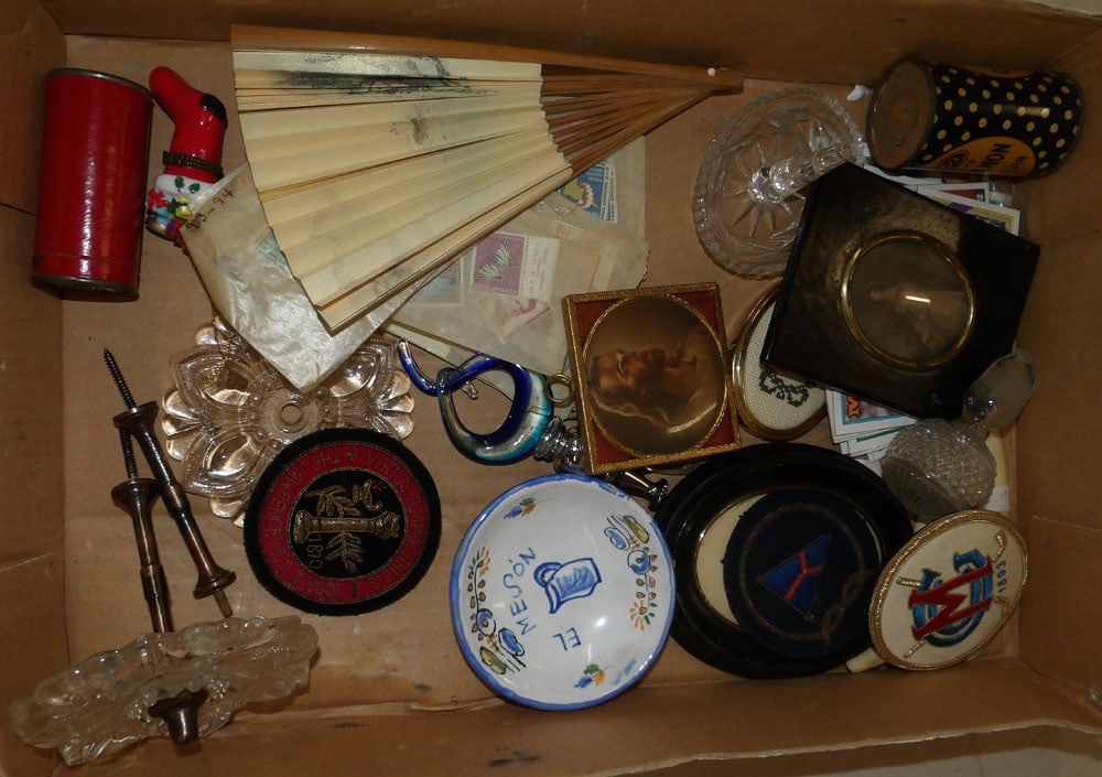 Lot of Collectible Items (1 of 3)