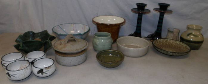 lot of pottery items