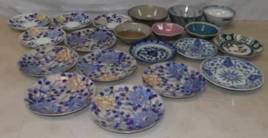 lot of oriental porcelain