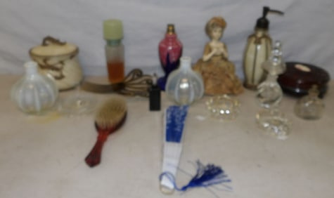 lot of dresser items