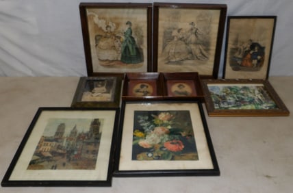 lot of framed prints