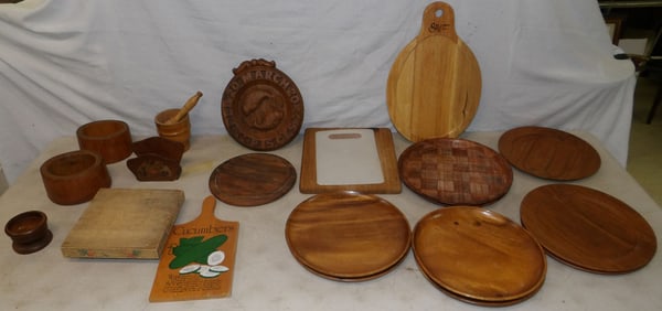 lot of wooden items