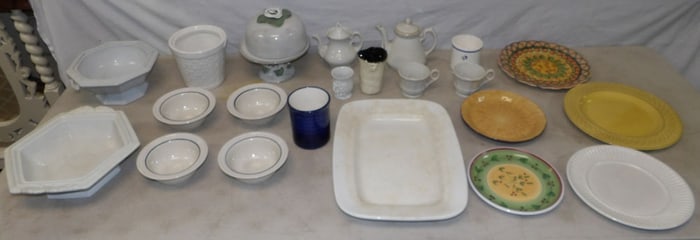 lot of porcelain items
