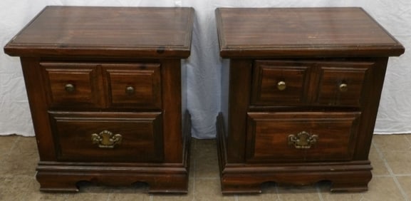 pair of pine 2 drawer night stands