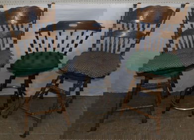 3 bar stools