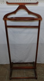 mahogany gentleman's valet