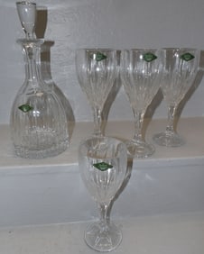 Shannon crystal decanter and glasses