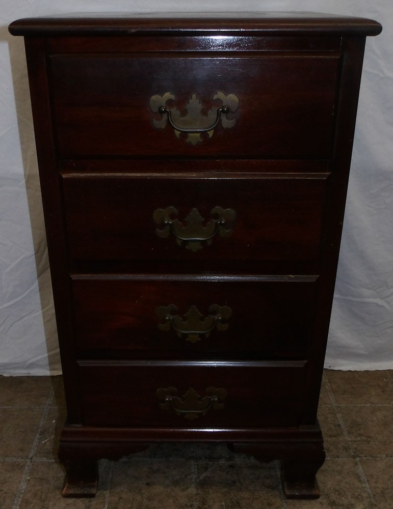mahogany 4 drawer night stand by Hungerford (1 of 6)
