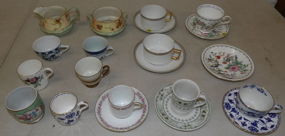 lot of porcelain items