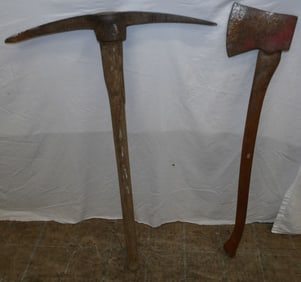 2 hand tools