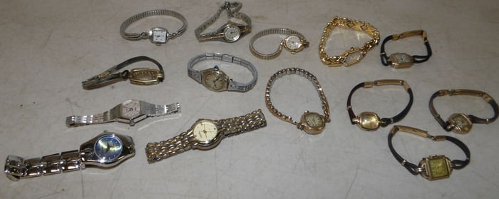 lot of ladies wrist watches