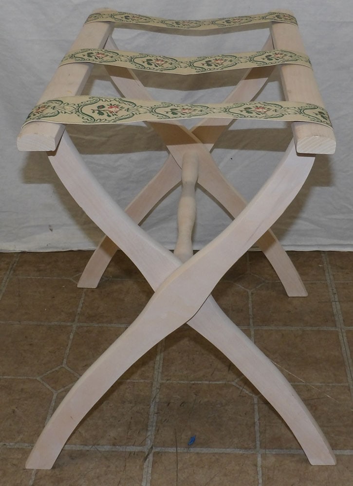 maple revolving adjustable piano stool (1 of 3)