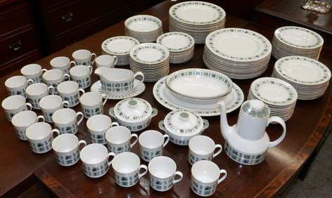 152 Pieces of Royal Doulton China, "Translucent"