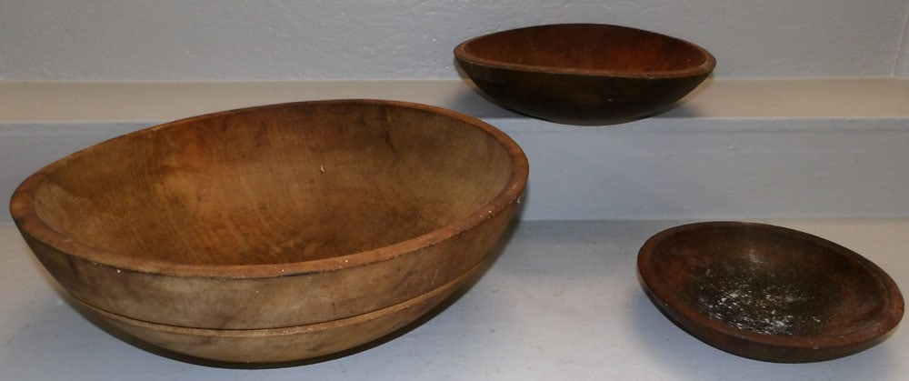 Three Antique Wood Bowls (1 of 4)