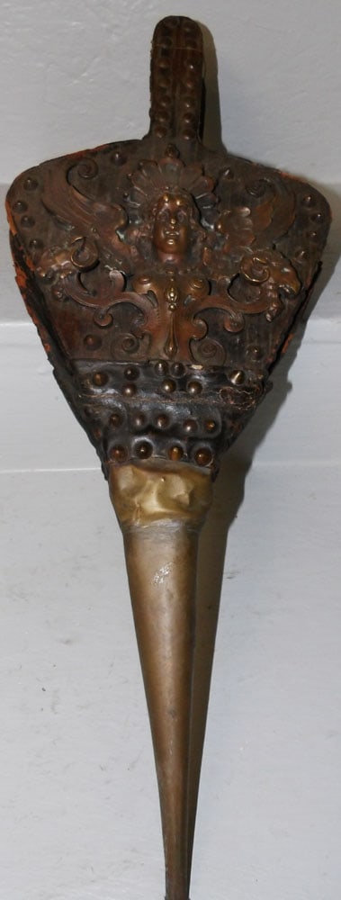 Antique Brass & Wood Bellows: Antique Brass & Wood Bellows . 23" H "ALL DESCRIPTIONS AND ANY CONDITION STATEMENT GIVEN BY LANGSTON AUCTION GALLERY ARE STRICTLY OPINIONS AND LANGSTON'S SHALL HAVE NO RESPONSIBILITY FOR ERRORS OR OMI