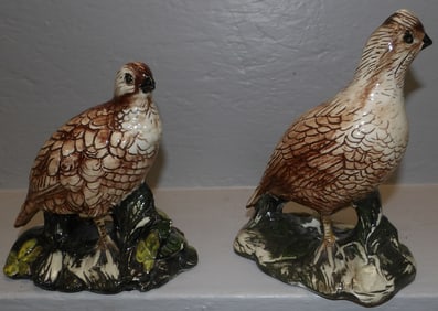 2 painted ceramic quails