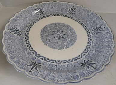 antique Imari porcelain bowl