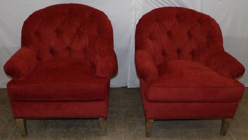 pair of upholstered arm chairs by Hickory Chair