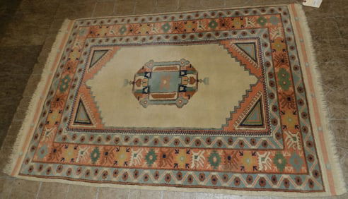 3'5" by 5' handmade Oriental rug