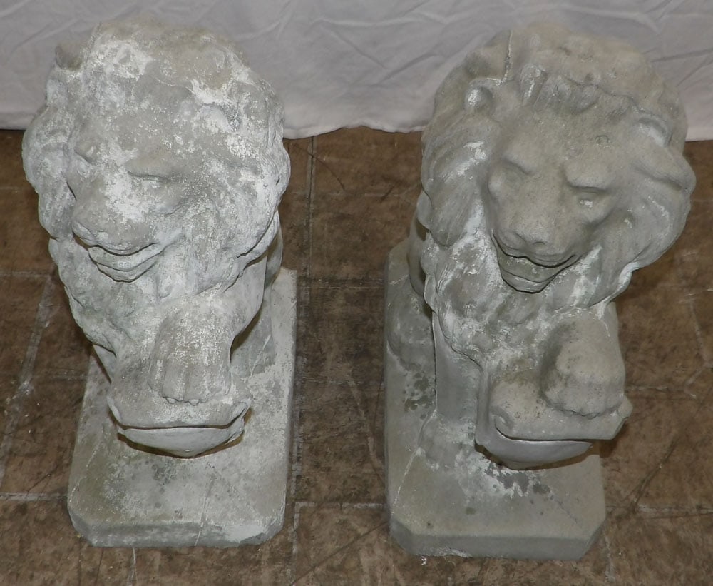 Pair of Cast Concrete Lion Statues (1 of 5)