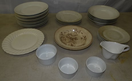 Lot of Porcelain Items