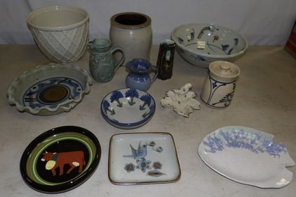 Lot of Pottery Items