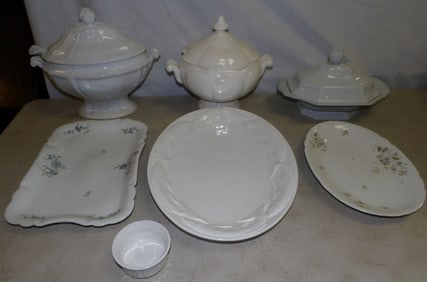 Lot of Porcelain items