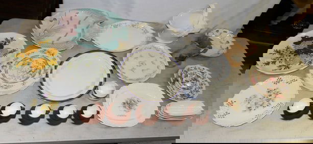 Lot of Porcelain Items