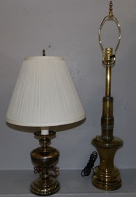 2 gilded metal lamps