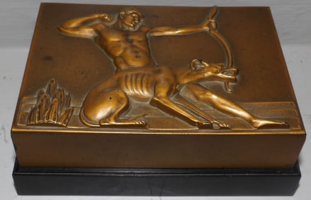 vintage bakelite box marked Hickok