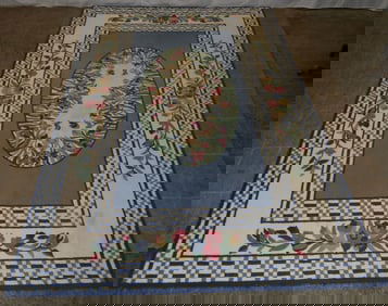5' 5" x 8' 6" hook rug