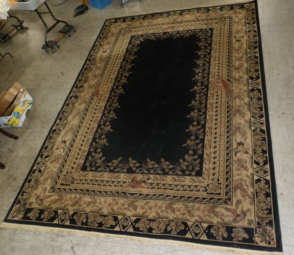 9' 3" x 13' 2" Machine Made Rug with Pheasant Motif (1 of 9)