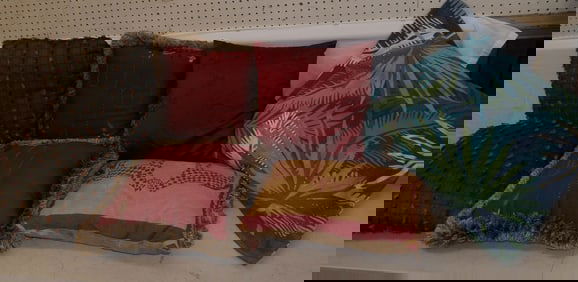 Lot of Decorative Pillows