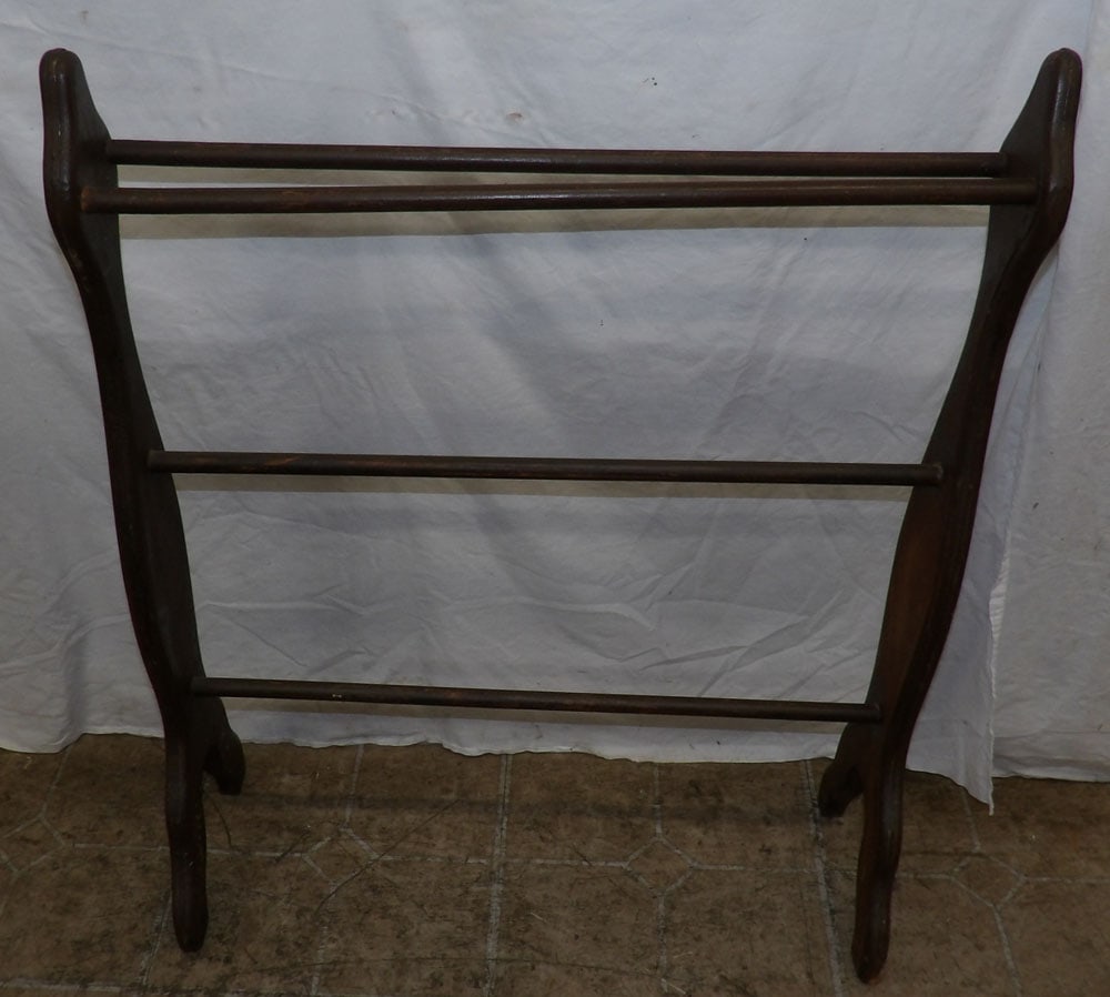 Pine Towel Rack  (1 of 6)