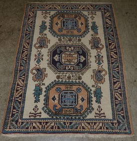 3' 10" x 5' 6" Handmade Oriental Rug