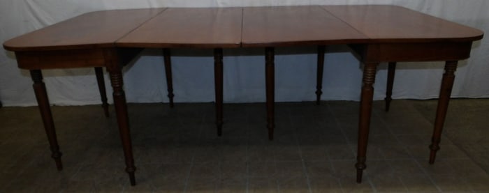 19th Century Mahogany Sheraton Dining Table