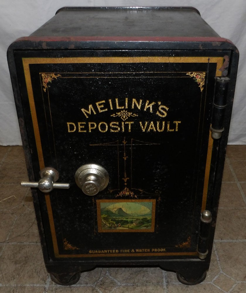 Antique Painted Fire & Waterproof Safe  (1 of 9)