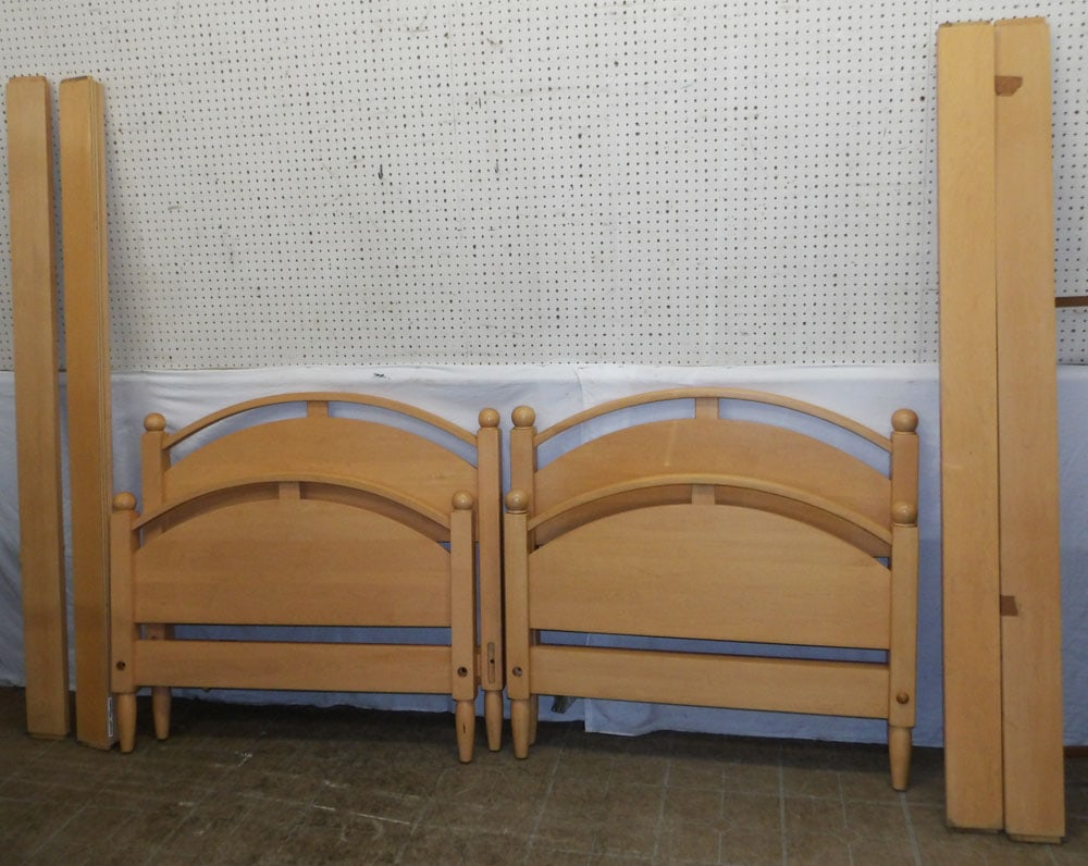 Pair of Modern Maple Twin Beds by Ethan Allen  (1 of 5)