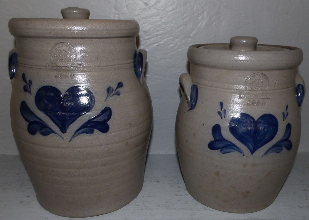 Two Blue Decorated Rowe Pottery Crocks, (One with Restored Lid) (1 of 7)