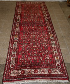 3' 6" x 8' 8" Handmade Oriental Rug