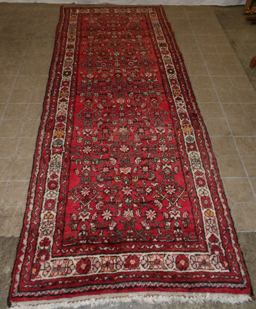 3' 6" x 8' 8" Handmade Oriental Rug (1 of 5)