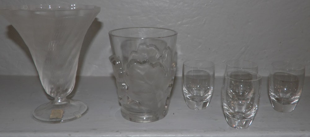 6 Pieces of Signed Lalique Crystal : 6 Pieces of Signed Lalique Crystal . Up to 6" H 5" Dia.