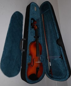 Mendini Violin with Bow & Case