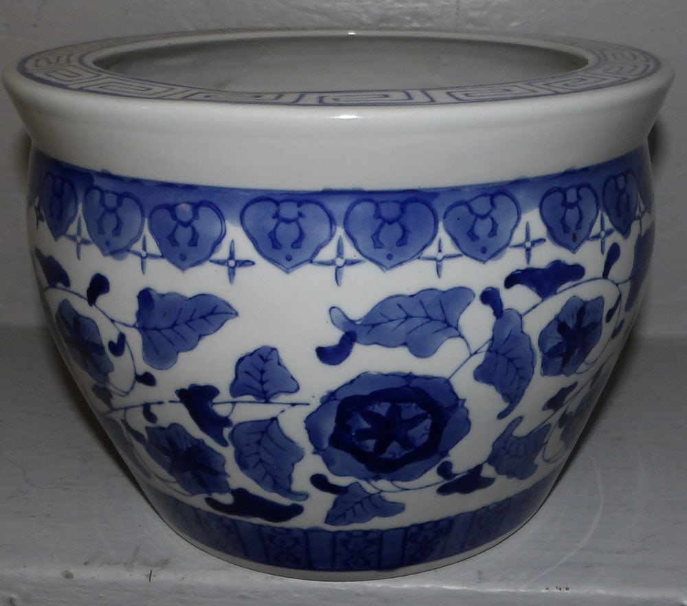 Oriental Blue & White Porcelain Jardiniere : Oriental Blue & White Porcelain Jardiniere . 7" H 9 1/2" Dia.
