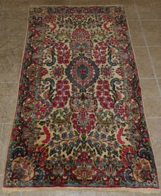 2' 10" x 5' Handmade Oriental Rug