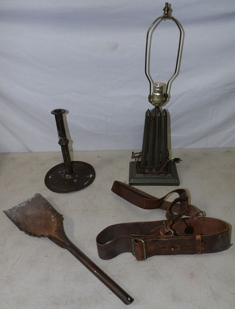 Lot of Antique Tole Country Items & Leather Strap (1 of 3)