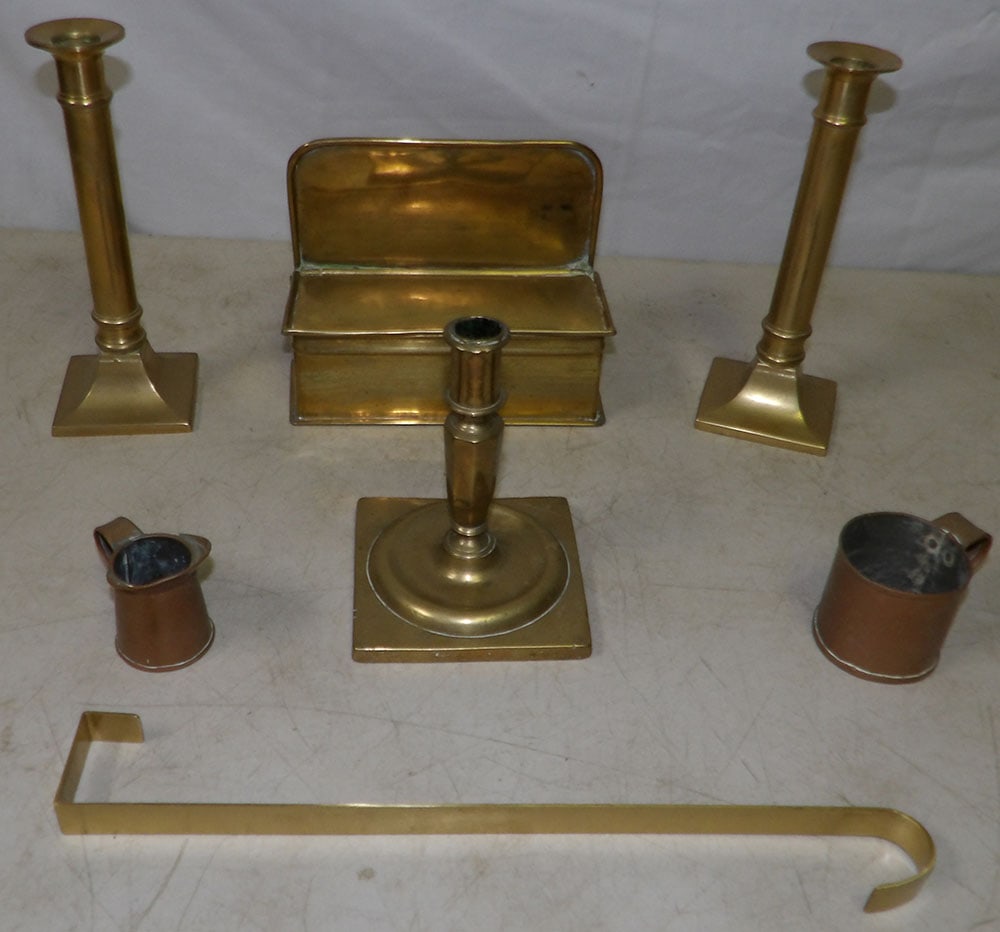 Lot of Brass Items: Lot of Brass Items . Up to 8 1/2" H 3" W 3" D ALL DESCRIPTIONS AND ANY CONDITION STATEMENT GIVEN BY LANGSTON AUCTION GALLERY ARE STRICTLY OPINIONS AND LANGSTON'S SHALL HAVE NO RESPONSIBILITY FOR ERROR