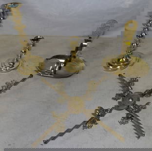 Lot of Brass Items: Lot of Brass Items . Up to 9" H 2" W 4" D ALL DESCRIPTIONS AND ANY CONDITION STATEMENT GIVEN BY LANGSTON AUCTION GALLERY ARE STRICTLY OPINIONS AND LANGSTON'S SHALL HAVE NO RESPONSIBILITY FOR ERRORS OR